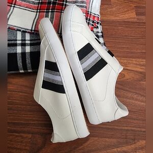 London Fog White and Black Women's Sneakers